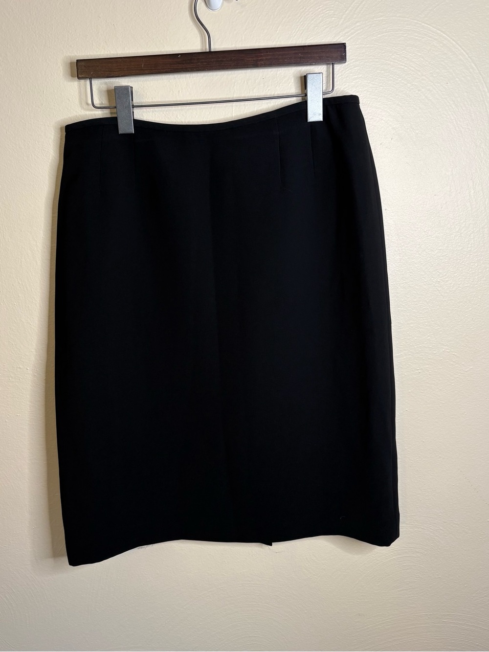 Kasper Petite 12P Black Pencil Skirt Career Office Lined Classic Timeless